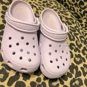 Crocs - size 7 - lavender